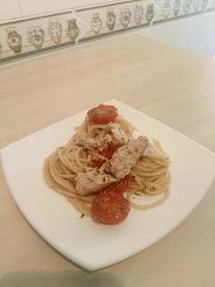 Una foto de Spaghettis con xarda (caballa)