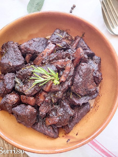 A picture of Beef Stracotto.