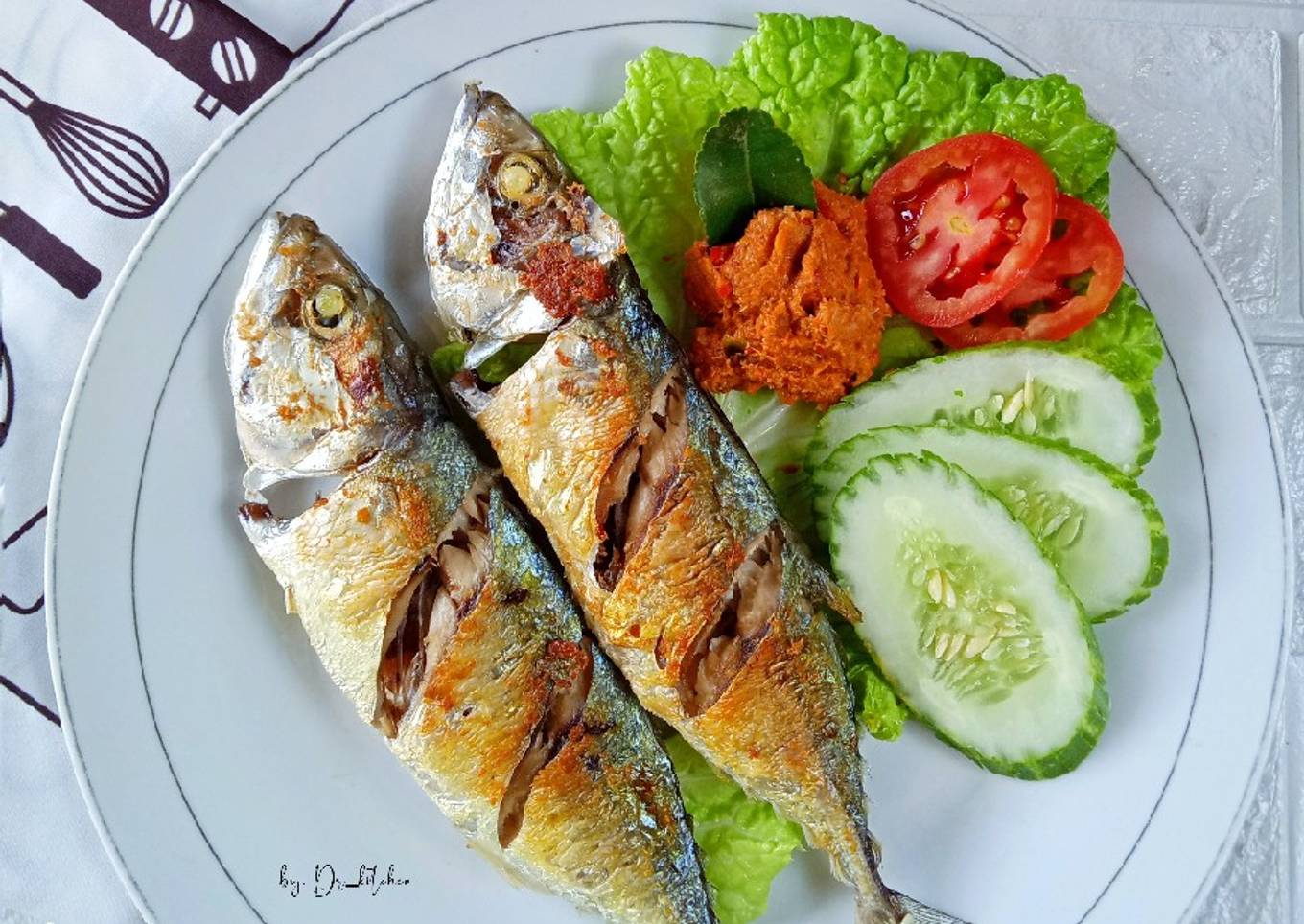 Ikan Kembung Bakar Sambal Tombur