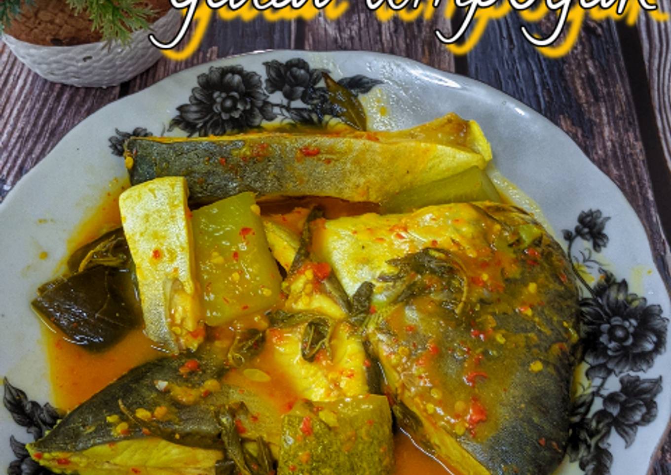 Bawal emas gulai tempoyak