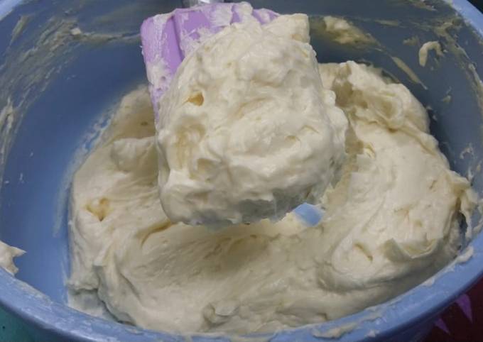 Steps to Make Super Quick Homemade Homemade Buttercream Frosting