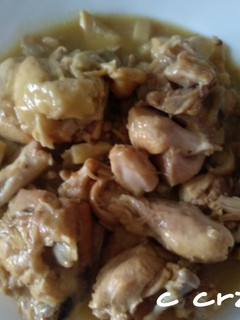 Una foto de Pollo con boletus
