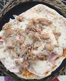 Masa de pizza con dos ingredientes