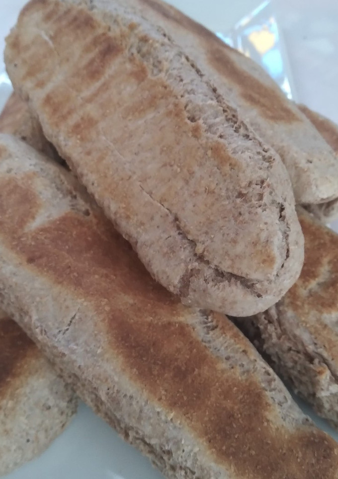 Una foto de Pan de completo Integral