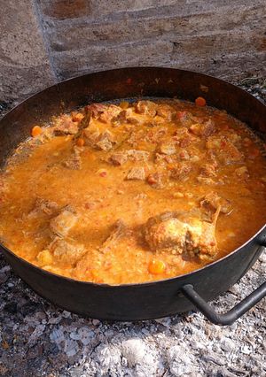 Una foto de Goulash de cerdo al disco