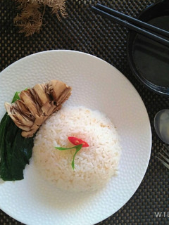 Foto resep Nasi Ayam Hainan *rice cooker*