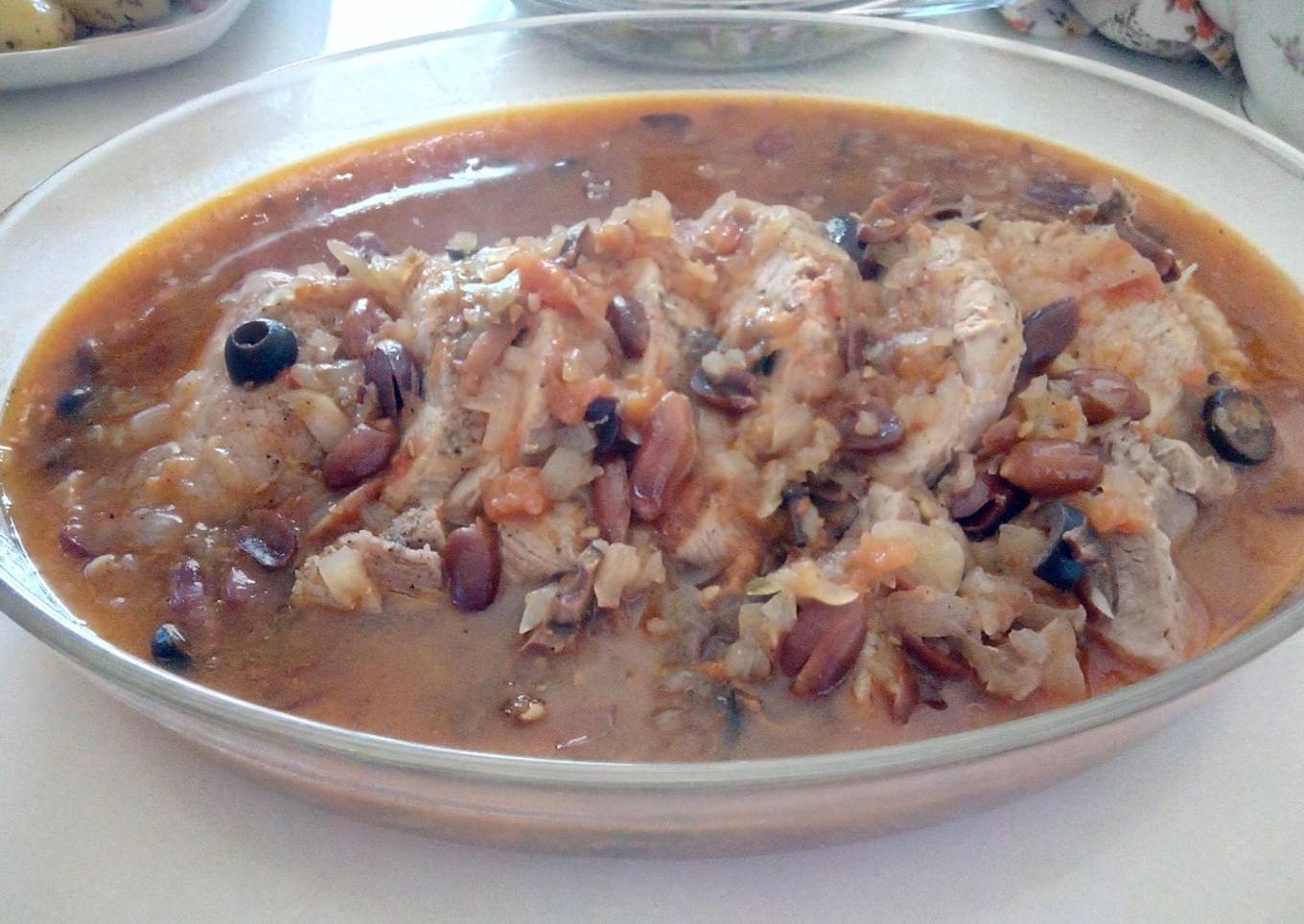 Lomo de cerdo con maní (cacahuates)