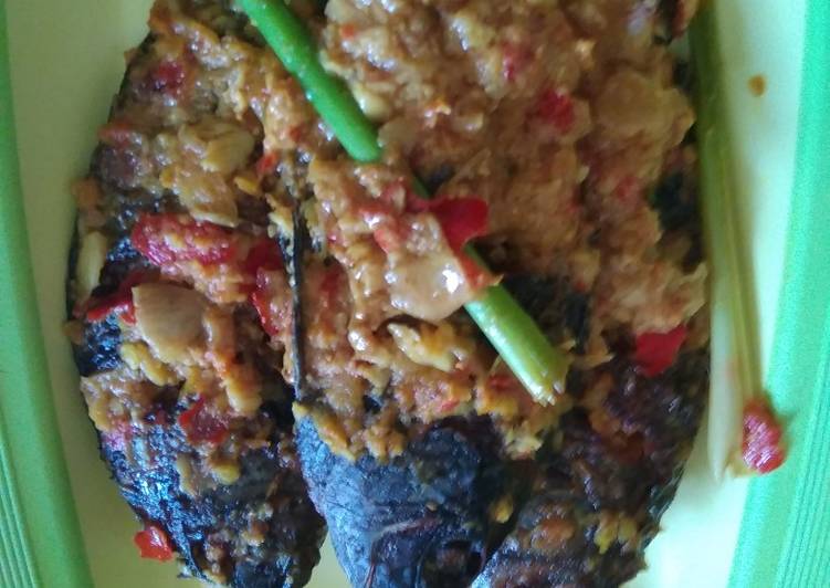 Resep Mujair Bumbu Kuning, Menggugah Selera