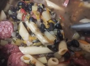 Una foto de Porotos Negro para el frío