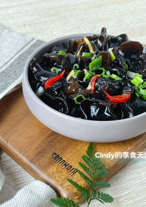 《 ☀️夏日必備廠🌿清爽涼拌菜~》 🍋微酸脆口 🍃涼拌雲耳🍄 的食譜成品照片