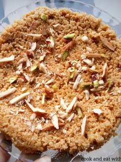 A picture of Milk Halwa / Dudh no halwa.