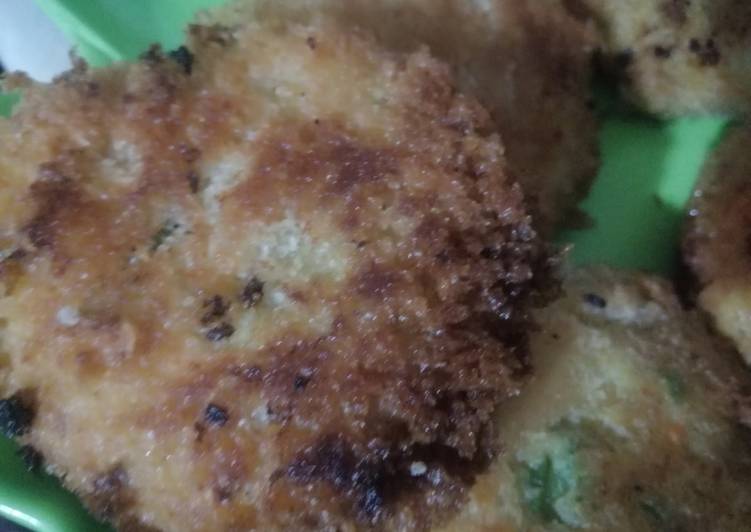 Steps to Prepare Any-night-of-the-week Cheez veggie cutlets