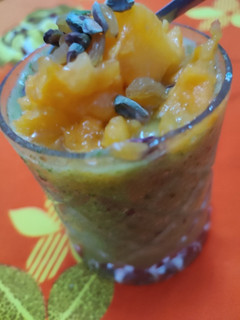 A picture of Summer cool delight apple,cucumber,ginger,juice.