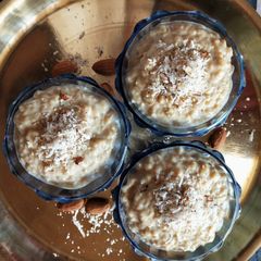 A picture of Gur ki kheer.