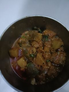 आलू बैंगन की सब्जी (aloo baingan ki sabzi recipe in Hindi) रेसिपी मुख्य फोटो