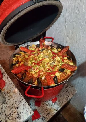 A picture of Seafood Paella.