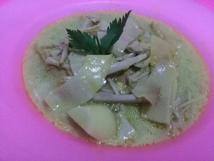 Cara Gampang Membikin Resep Gulai jantung pisang ala ku yang Lezat Anti Ribet, Uenak Banget