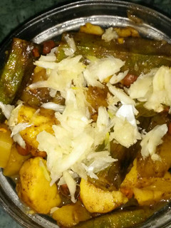 A picture of Sweet and sourvegetable stew.