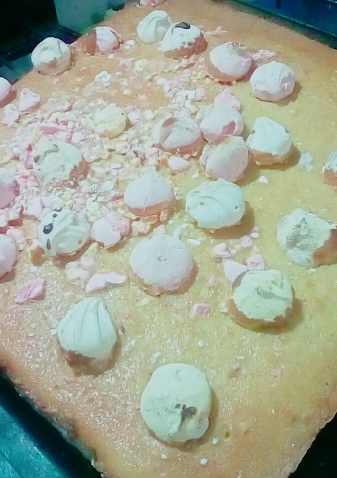 Una foto de Torta merenguitos 😍 deliciosa con harina de arroz y trigo, sabo