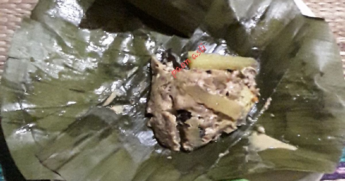 TUM AYAM (MASAKAN KHAS BALI)