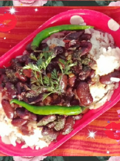 पंजाबी स्टाइल राजमा चावल (Punjabi style rajma chawal recipe in hindi) रेसिपी मुख्य फोटो