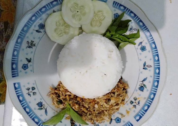 makanan Tongkol suwir khas Surabaya Jadi, Lezat Sekali