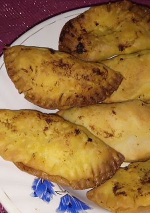 A picture of Baked mince tortillas.