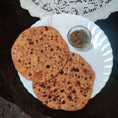 A picture of Carrot paratha.