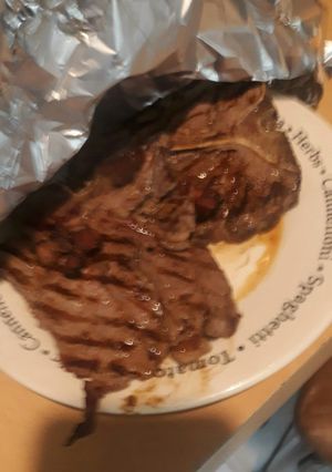 Una foto de Churrasco argento con papas y batatas crocante
