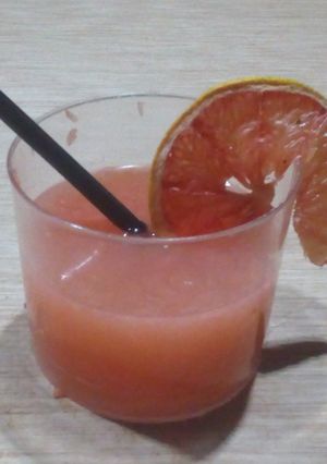 Una foto de Jugo natural de pomelo endulzado