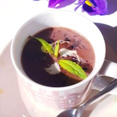 A picture of Black Glutinous/Sticky Rice Porridge.
