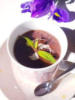 A picture of Black Glutinous/Sticky Rice Porridge.