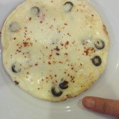 A picture of Pizza omelet.