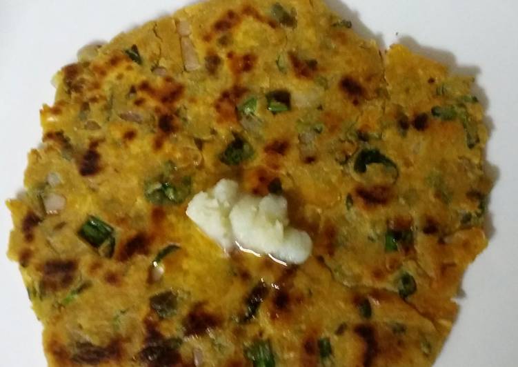 Spring Onion coriander Makki Roti