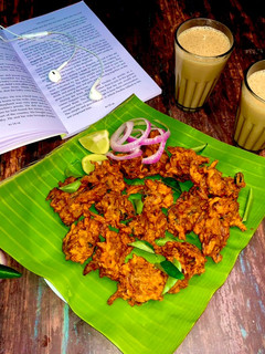 மஸ்ரூம் பக்கோடா (Mushroom pakoda recipe in tamil) செய்முறை முக்கிய புகைப்படம்
