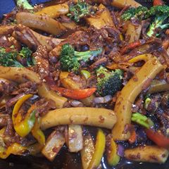 A picture of Korean Stir Fried Calamari.