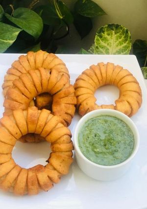 A picture of Ring samosa.