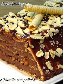 Una foto de Tarta flan de Nutella con galletas súper fácil