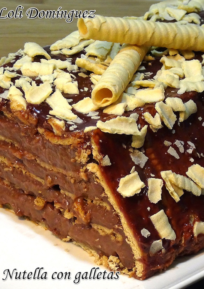 Una foto de Tarta flan de Nutella con galletas súper fácil