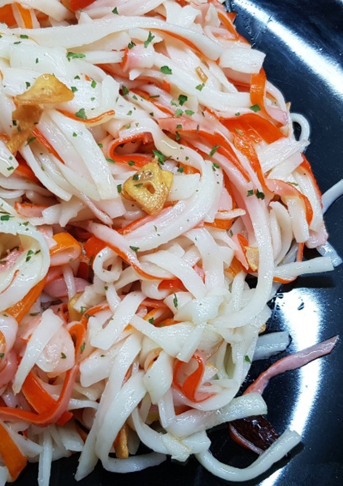 Una foto de Surimi al Ajillo