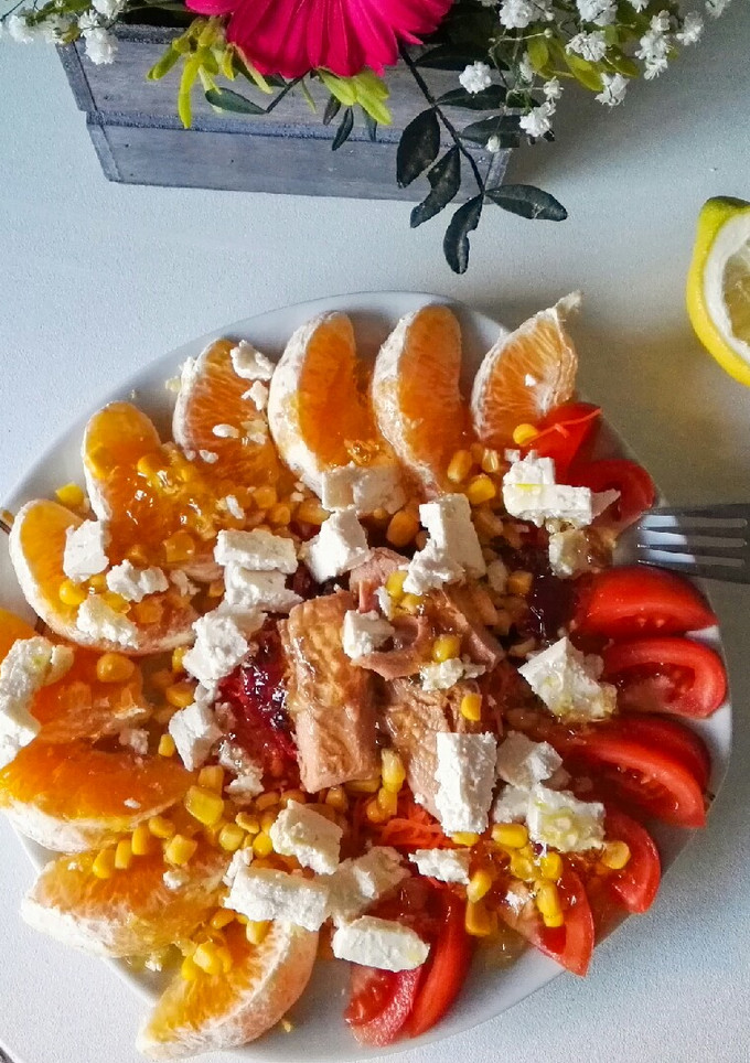 Una foto de Ensalada de naranja con aliño de lima