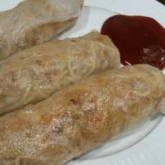 A picture of Brad's fried pork spring rolls.
