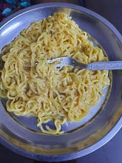 मैगी (maggi recipe in Hindi) रेसिपी मुख्य फोटो