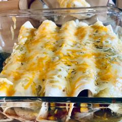 A picture of Salsa Verde Black Bean Enchiladas.
