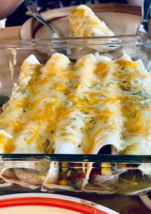 A picture of Salsa Verde Black Bean Enchiladas.