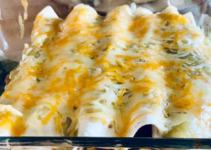 Recipe of Perfect Salsa Verde Black Bean Enchiladas