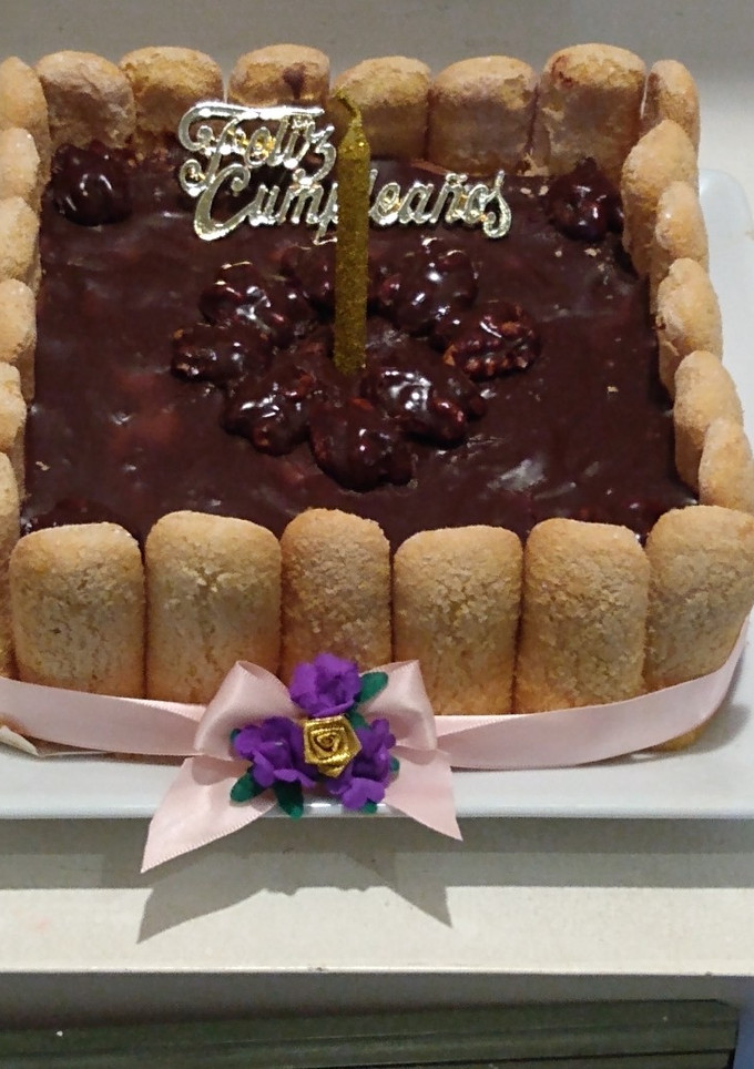 Una foto de Torta de vainillas y mousse de chocolate