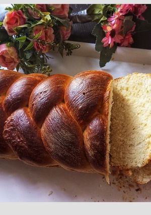 A picture of Brioche bread.