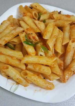 A picture of Red Sauce Pasta.