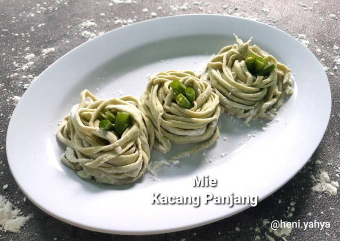 Mie Kacang Panjang